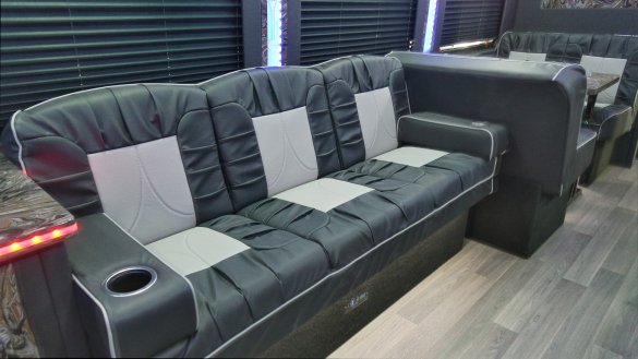 2019 Ford E-450 Shuttle Bus for Sale in North East, PA - Photo 3