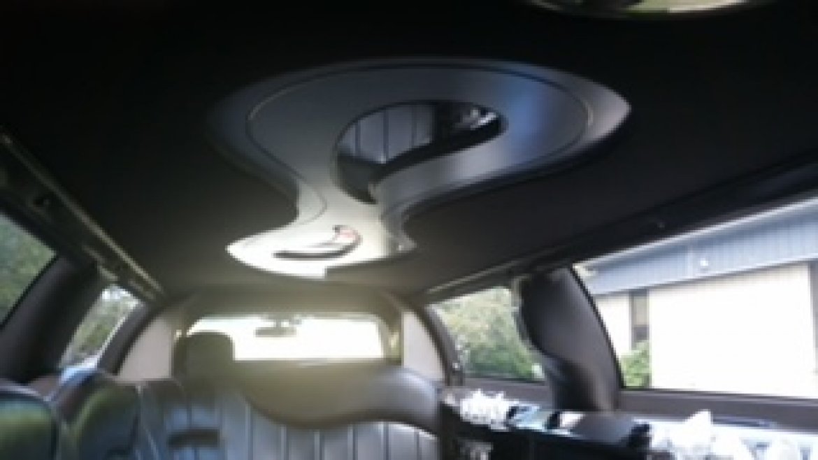 Limousine for Sale in Hingham, MA - Photo 5