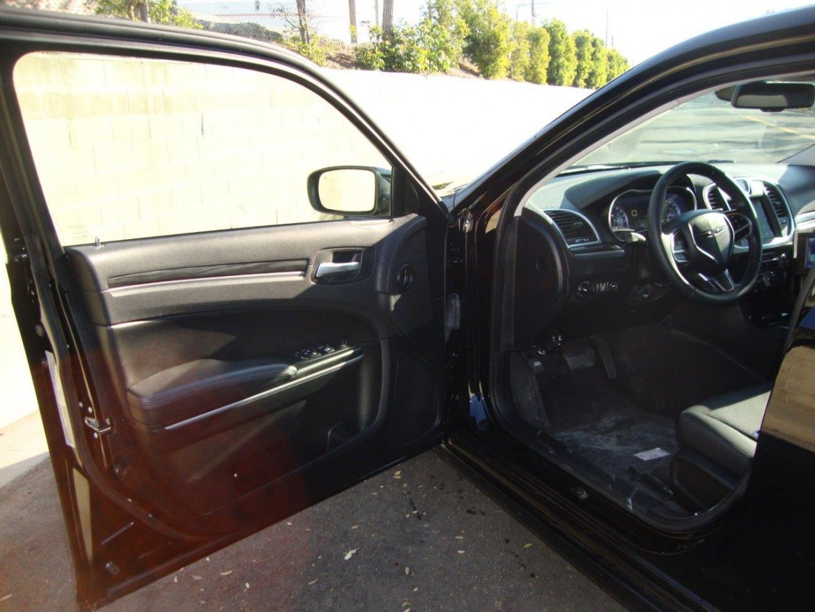 Limousine for Sale in Carson, CA - Photo 20