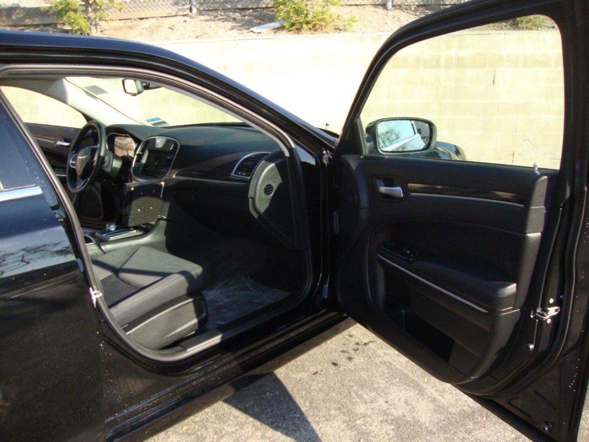 Limousine for Sale in Carson, CA - Photo 23