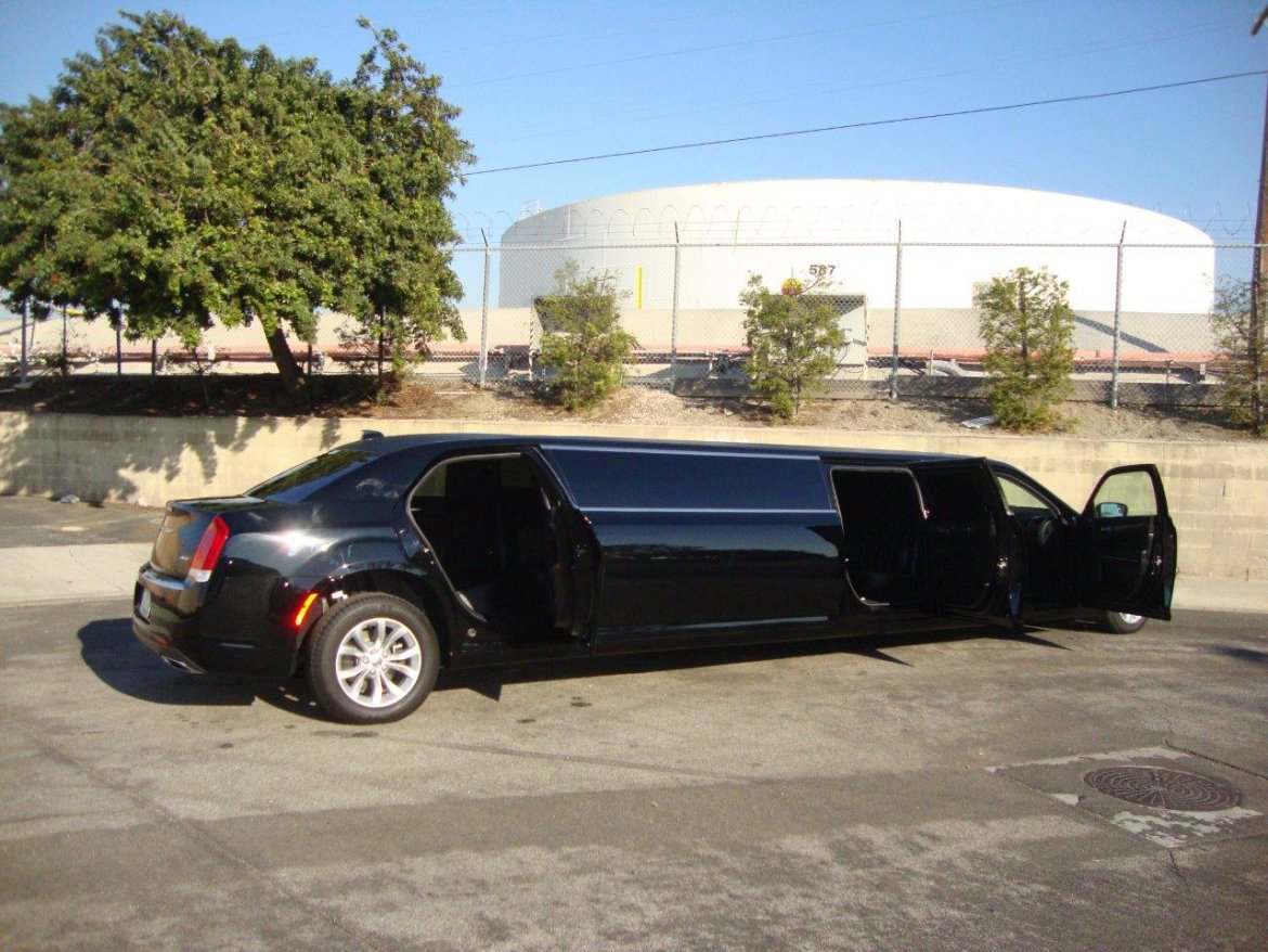 Limousine for Sale in Carson, CA - Photo 26