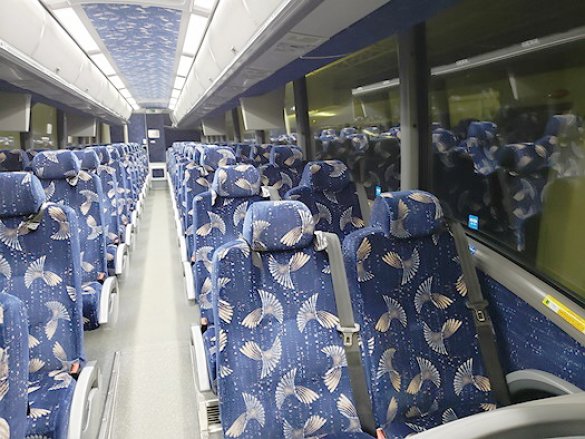 2014 MCI J4500 Motorcoach for Sale in Oaklyn, NJ - Photo 2