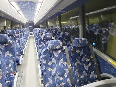 2014 MCI J4500 Motorcoach for Sale in Oaklyn, NJ - Photo 2