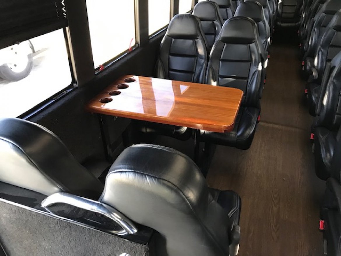 Executive Shuttle for Sale in Riverside, CA - Photo 10