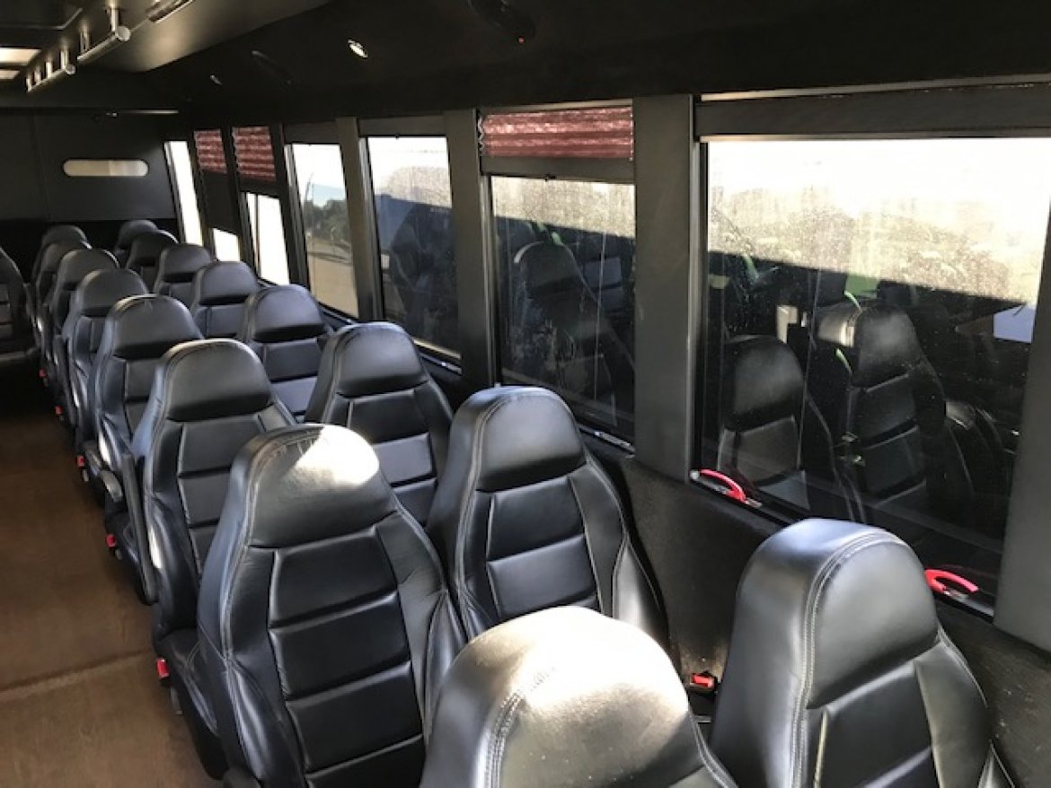 Executive Shuttle for Sale in Riverside, CA - Photo 14