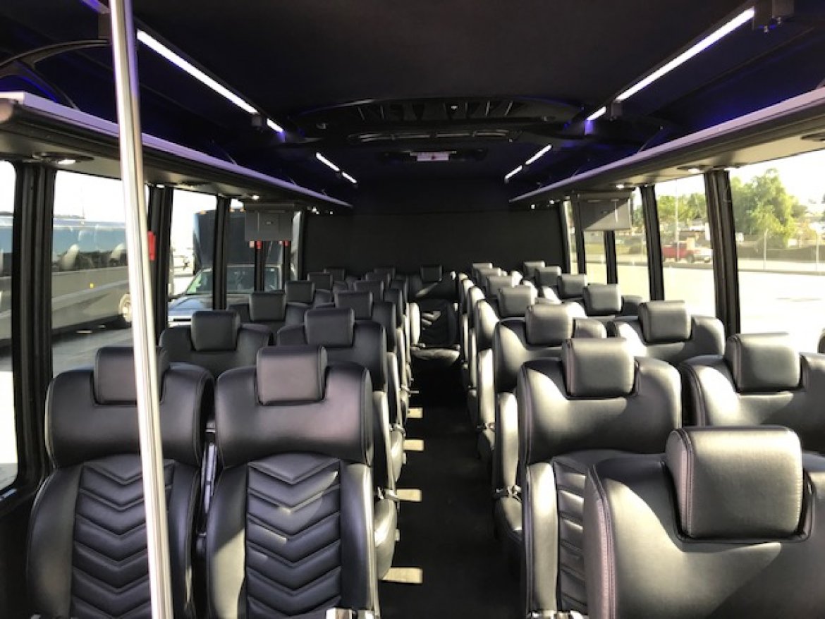 Executive Shuttle for Sale in Riverside, CA - Photo 13