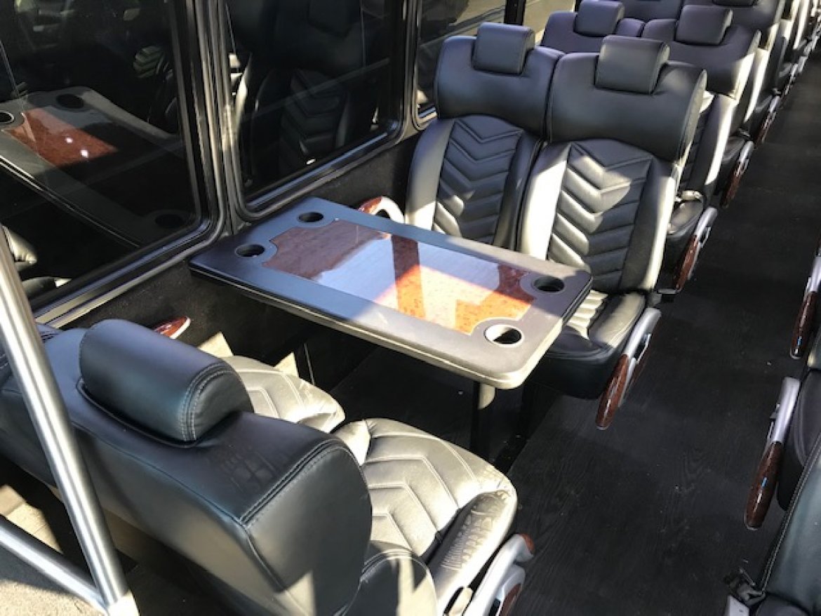 Executive Shuttle for Sale in Riverside, CA - Photo 12