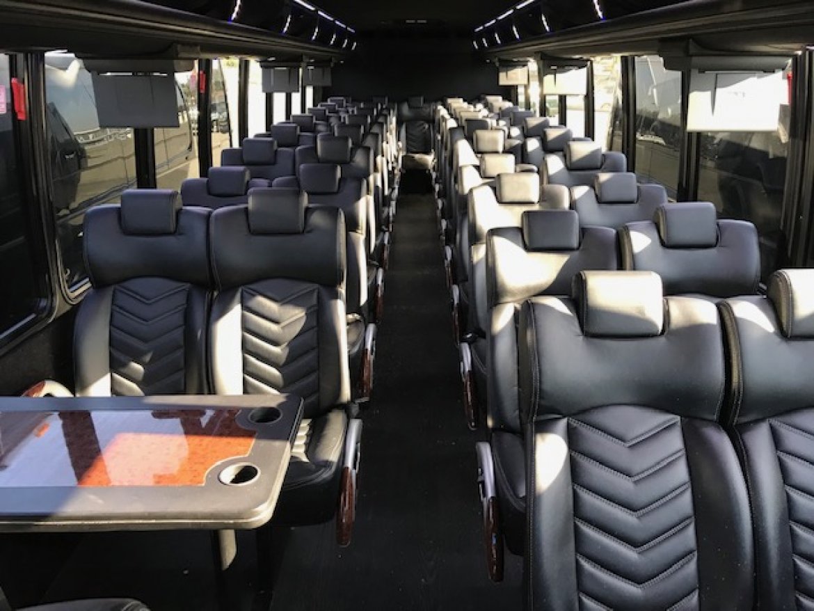 Executive Shuttle for Sale in Riverside, CA - Photo 13
