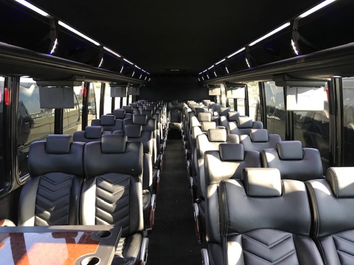 Executive Shuttle for Sale in Riverside, CA - Photo 14