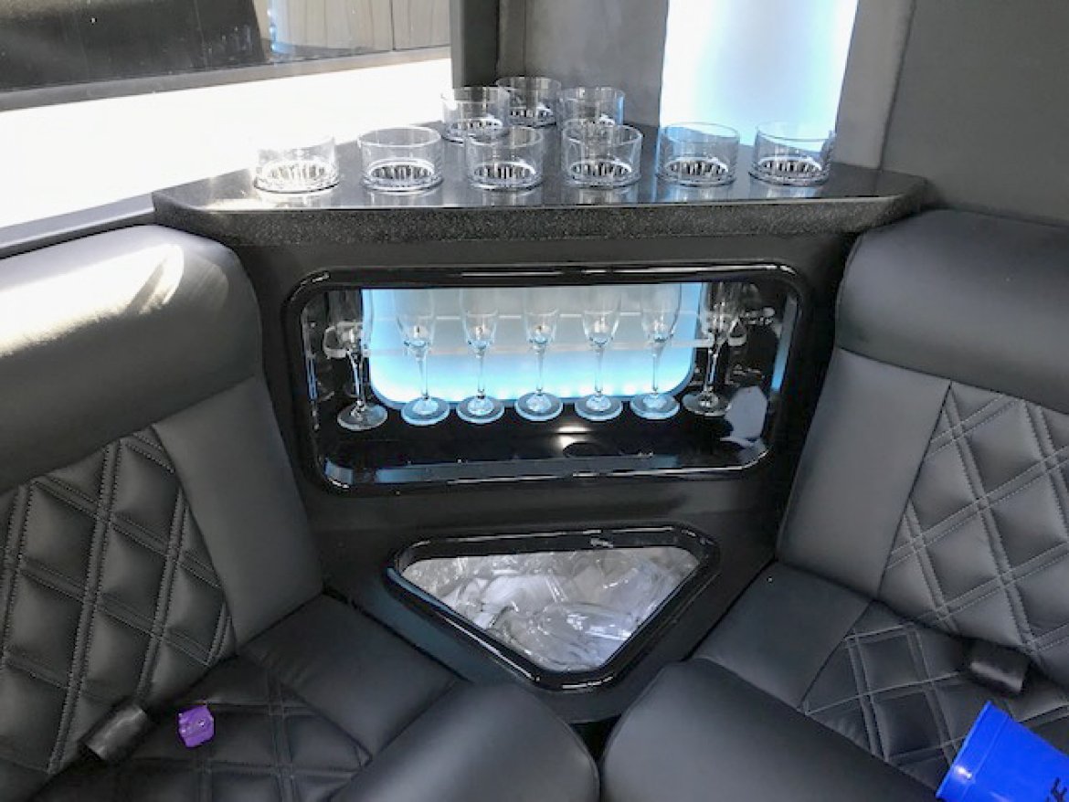 Limo Bus for Sale in Oaklyn, NJ - Photo 5
