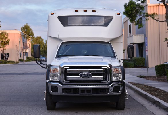 2012 Ford F-550 Limo Bus for Sale in Fontana, CA - Photo 3