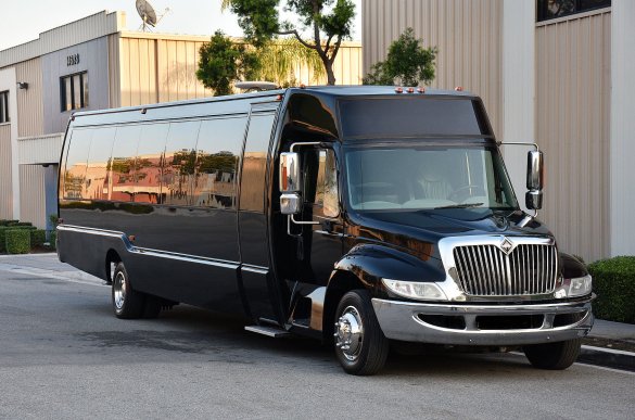 2008 International Limo Bus Limo Bus for Sale in Fontana, CA - Main Photo