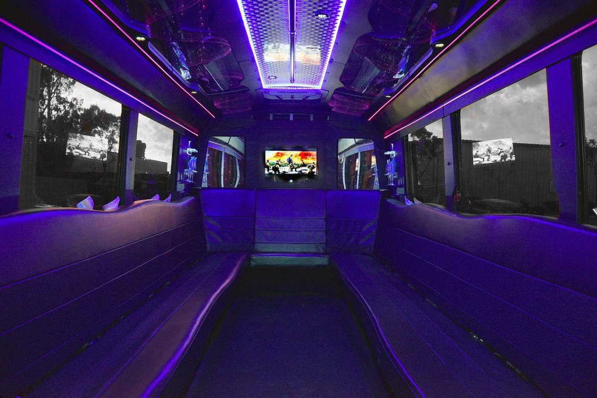 Limo Bus for Sale in Fontana, CA - Photo 13