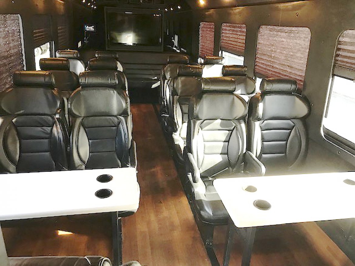 Executive Shuttle for Sale in Oaklyn, NJ - Photo 8