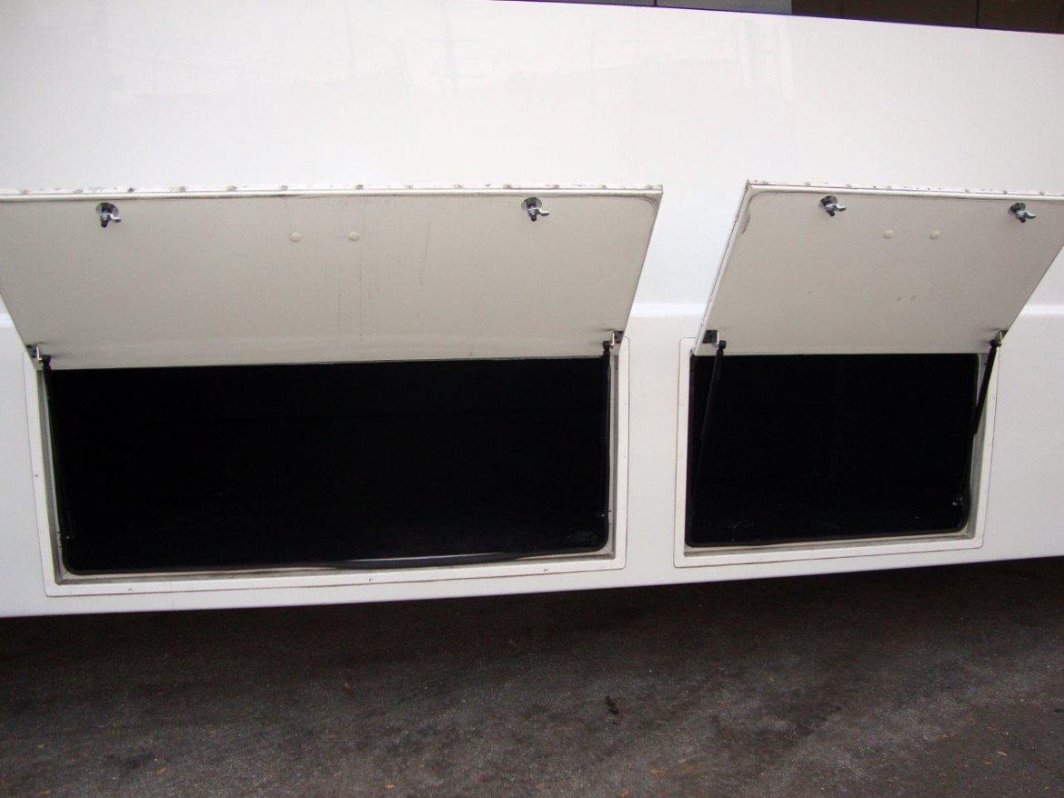 Shuttle Bus for Sale in Carson, CA - Photo 11