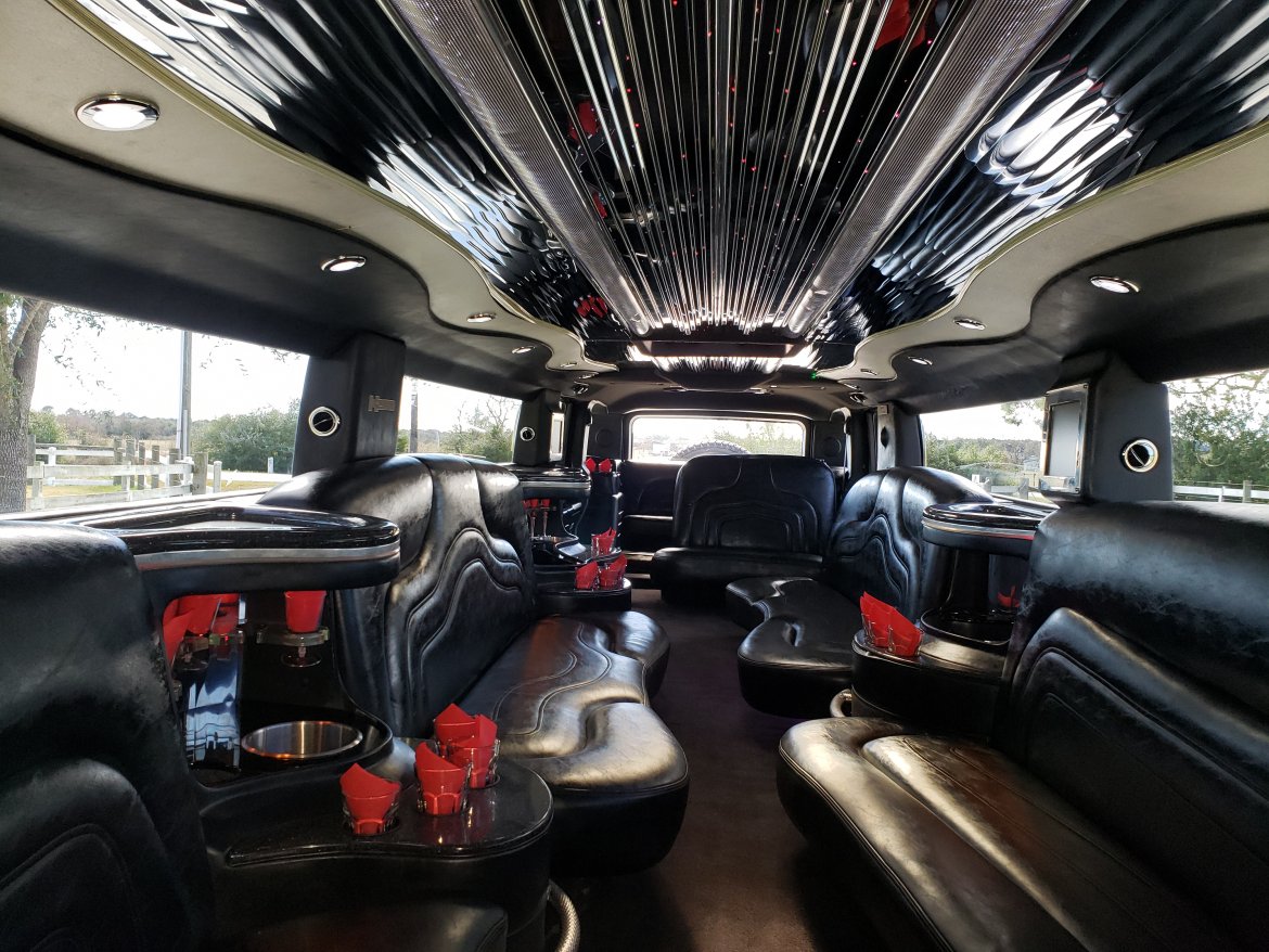 SUV Stretch for Sale in Houston, TX - Photo 17