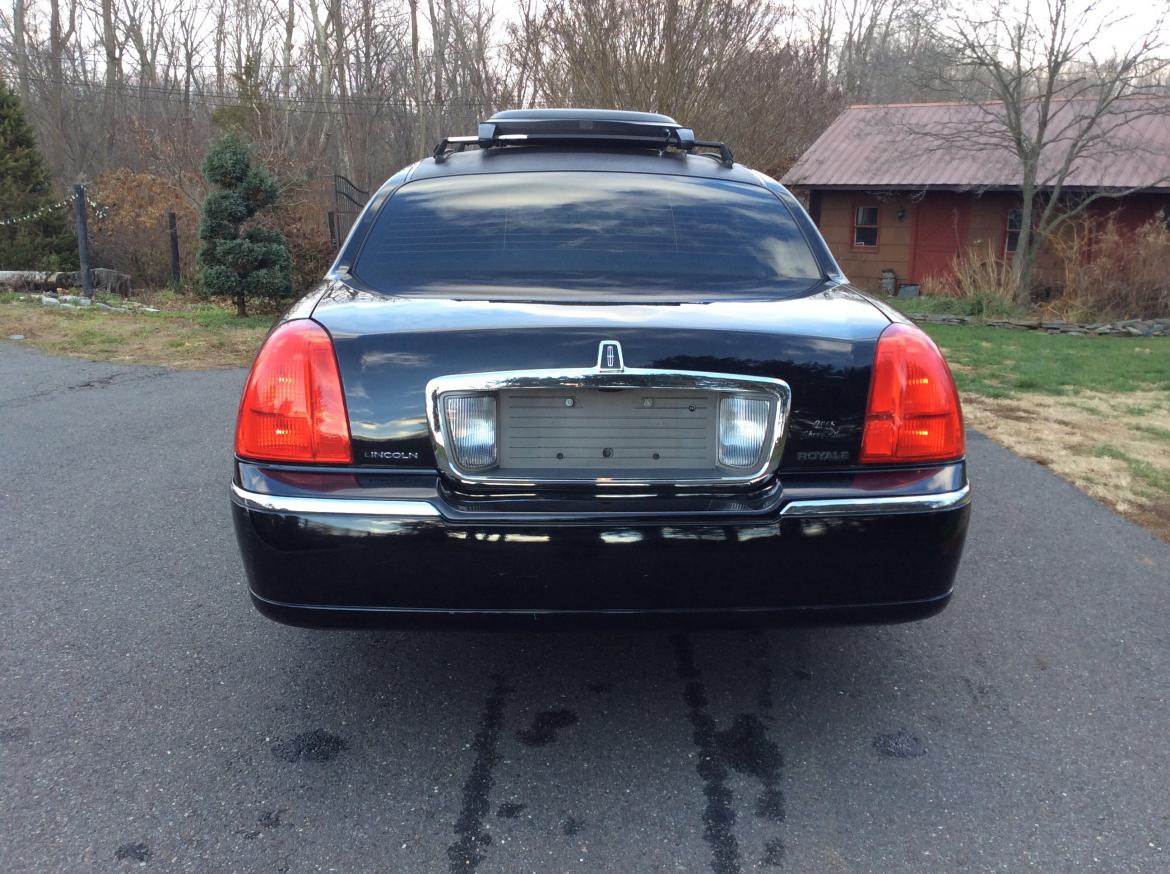 Photo of Limousine for sale: 2005 Lincoln Town car 70&quot; by Royale