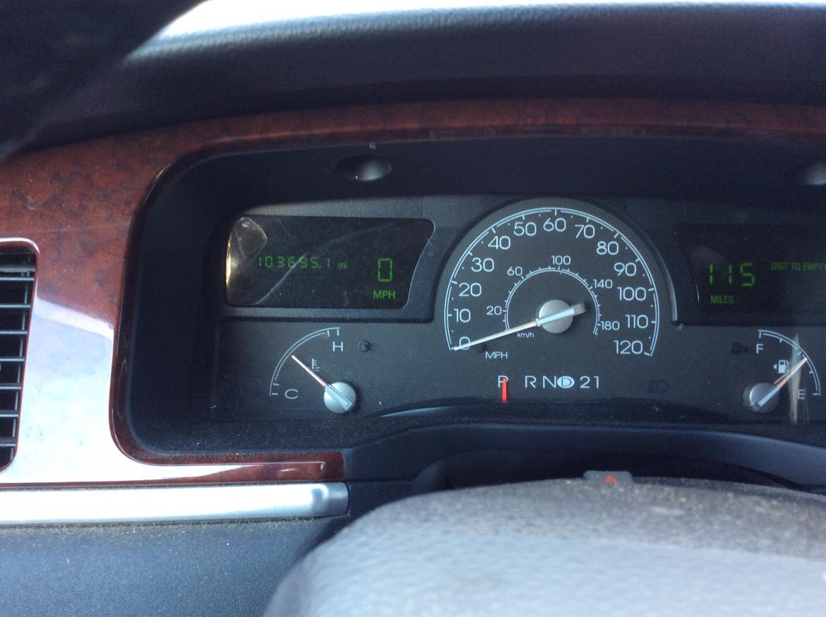 Photo of Limousine for sale: 2005 Lincoln Town car 70&quot; by Royale