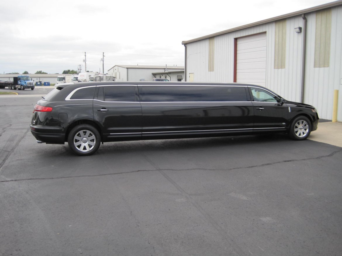 Limousine for Sale in Ozark, MO - Photo 6