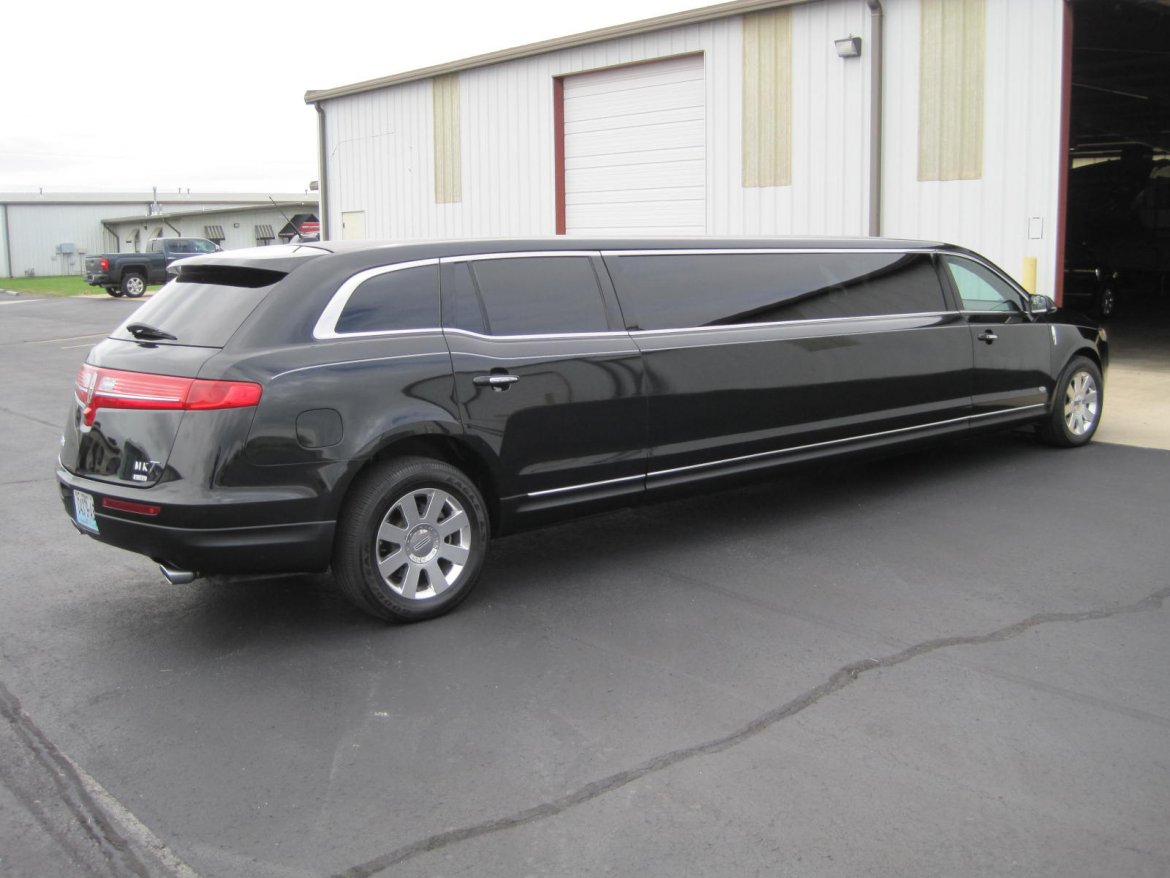 Limousine for Sale in Ozark, MO - Photo 7