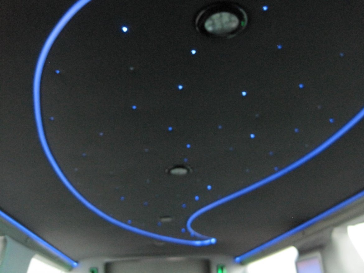 Limousine for Sale in Ozark, MO - Photo 21