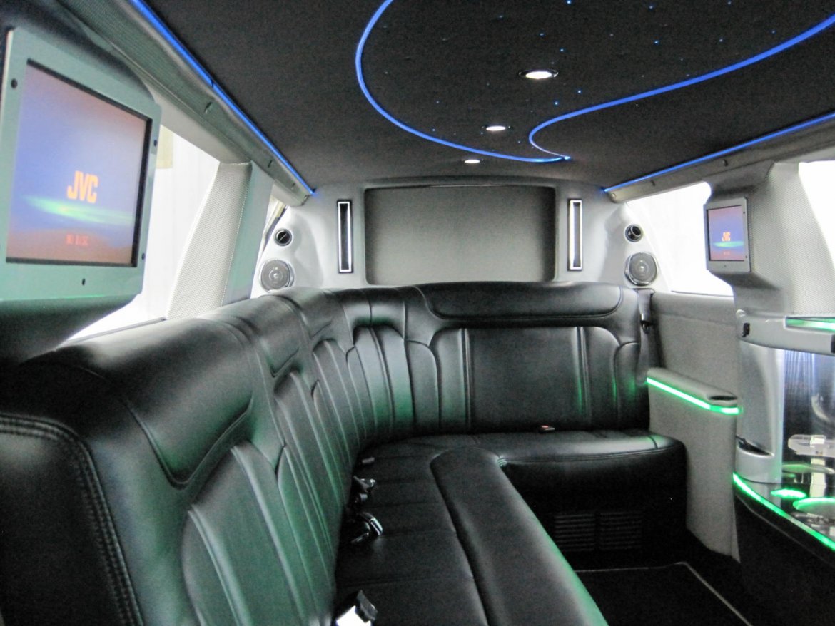 Limousine for Sale in Ozark, MO - Photo 28