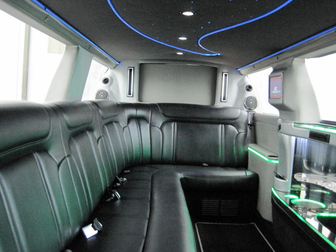 Limousine for Sale in Ozark, MO - Photo 29