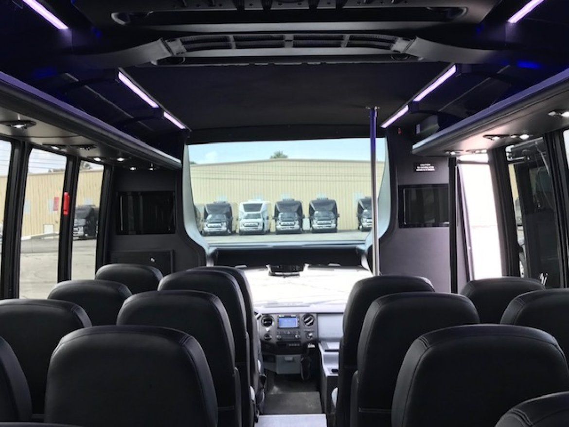 Executive Shuttle for Sale in Riverside, CA - Photo 17