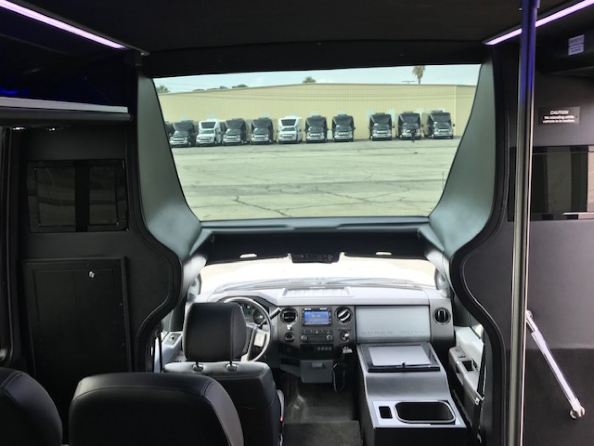 Executive Shuttle for Sale in Riverside, CA - Photo 18