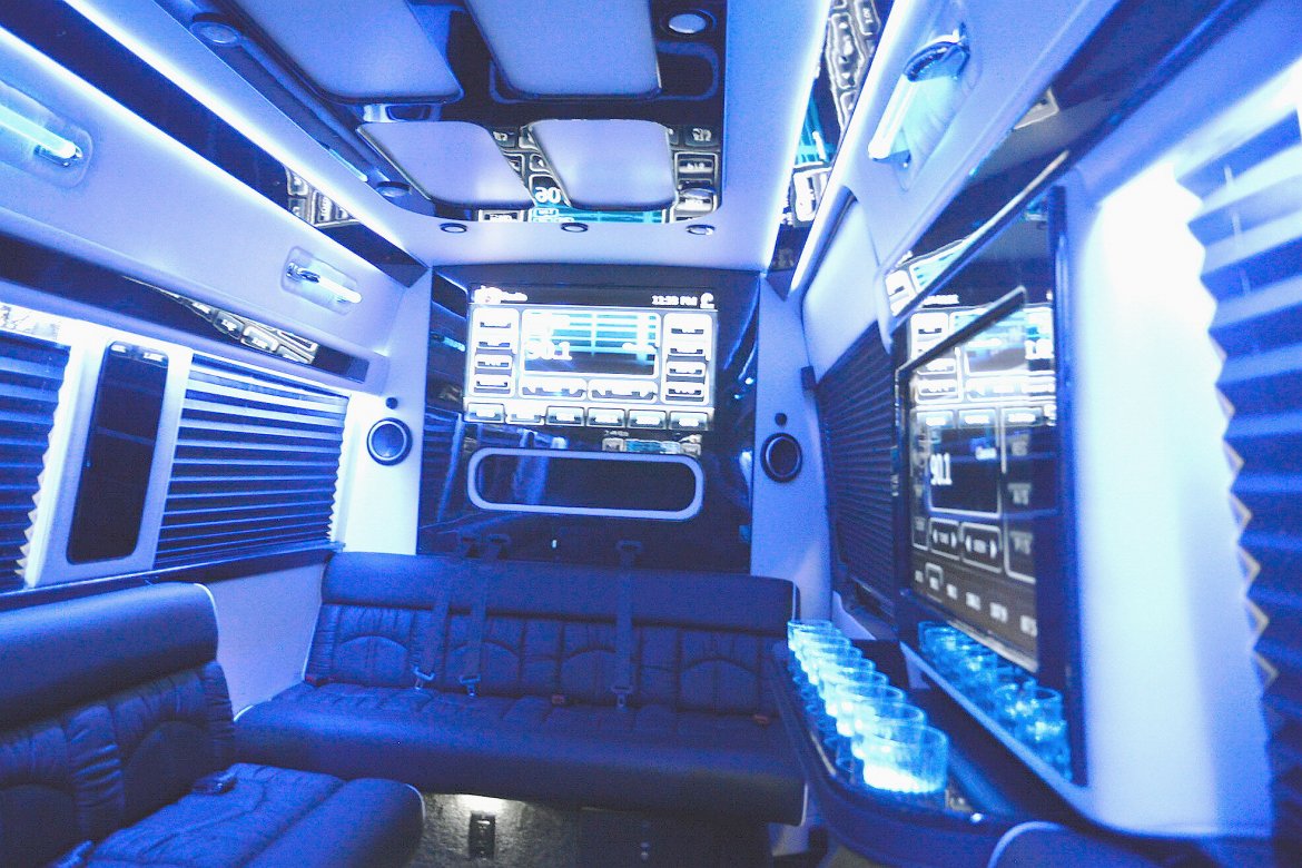 Sprinter for Sale in Oaklyn, NJ - Photo 9