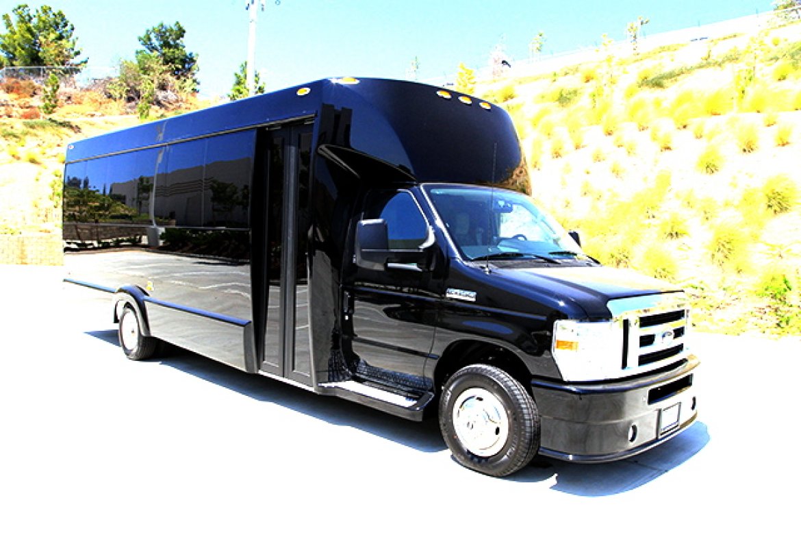 Limo Bus for Sale in Oaklyn, NJ - Photo 3