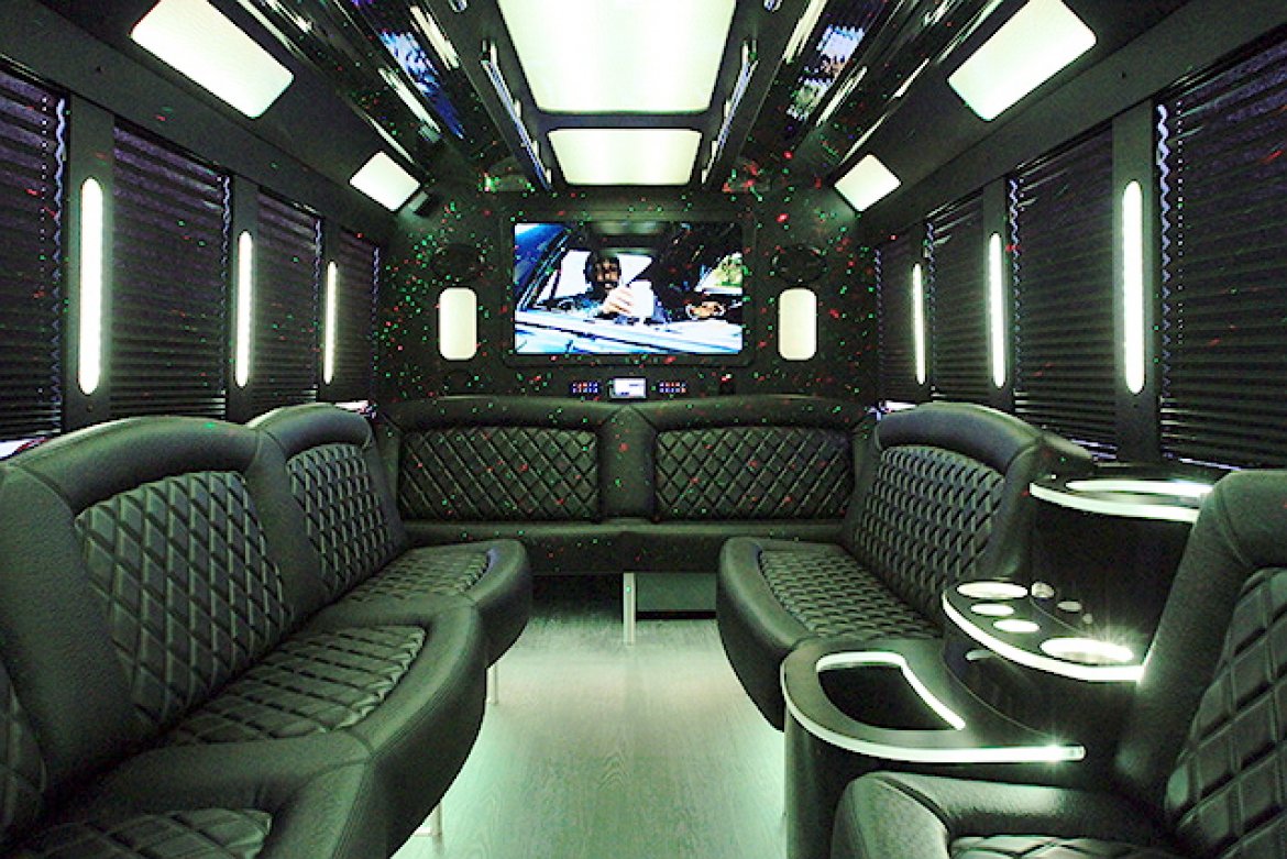 Limo Bus for Sale in Oaklyn, NJ - Photo 9