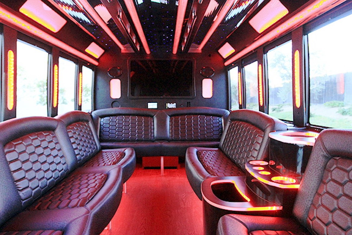 Limo Bus for Sale in Oaklyn, NJ - Photo 15