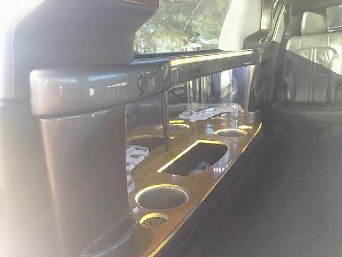 Limousine for Sale in Lafayette, LA - Photo 8
