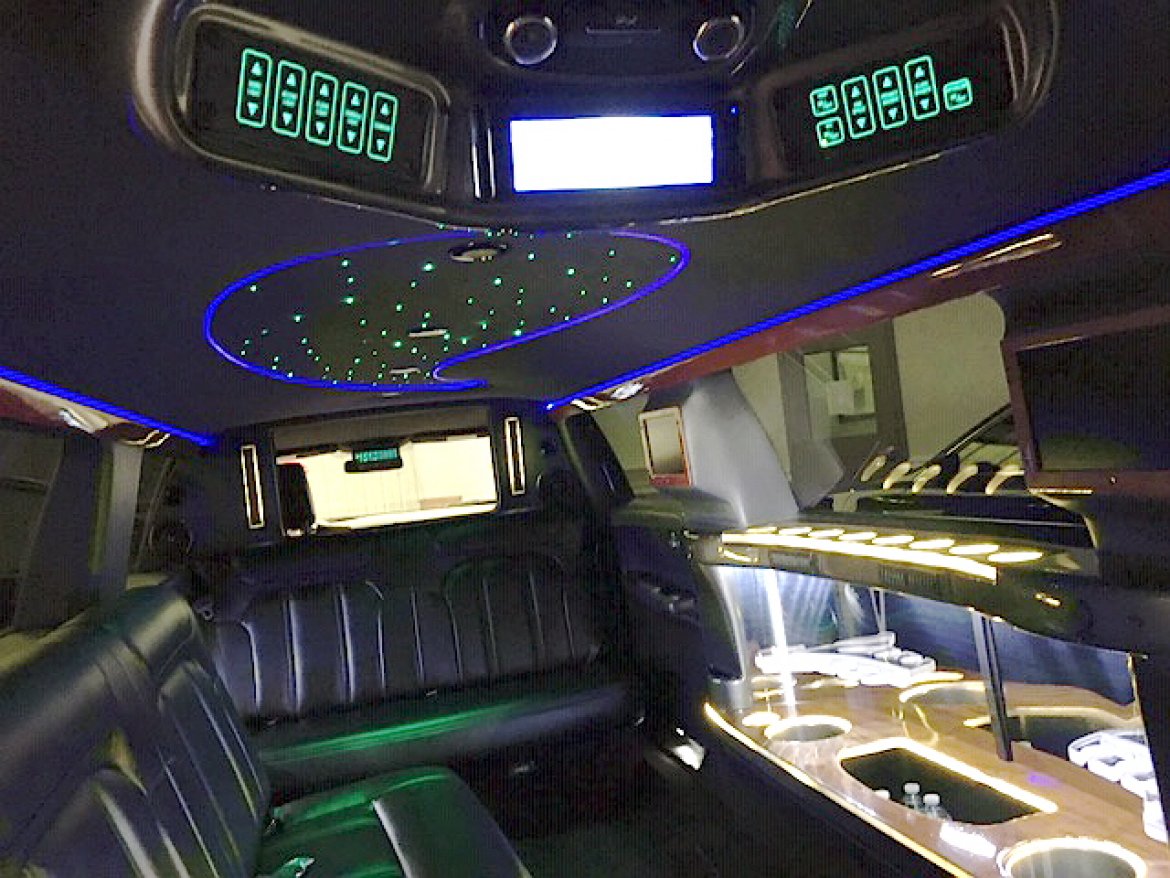 Limousine for Sale in Lafayette, LA - Photo 3