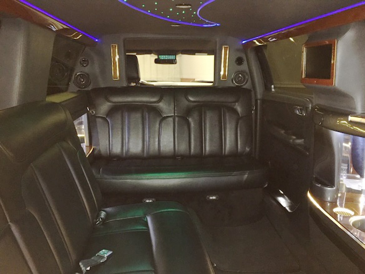 Limousine for Sale in Lafayette, LA - Photo 16