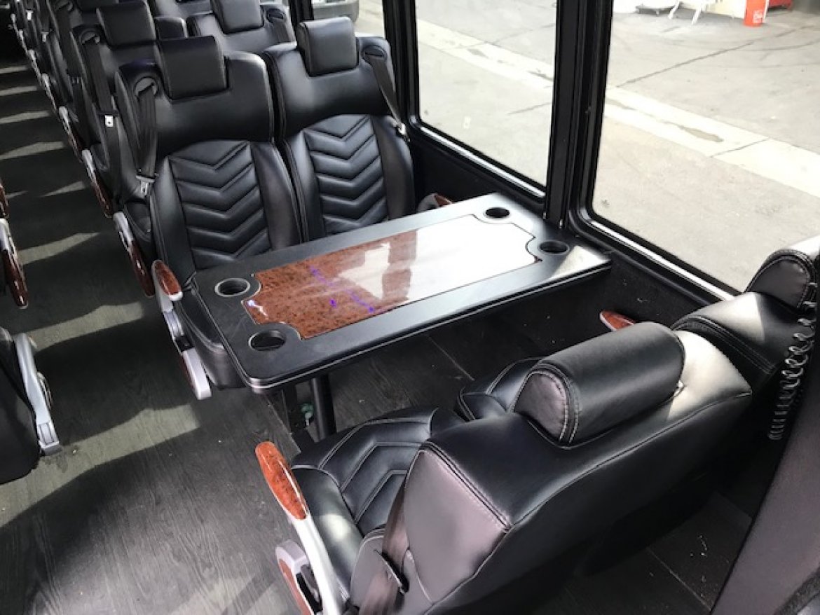 Executive Shuttle for Sale in Riverside, CA - Photo 8