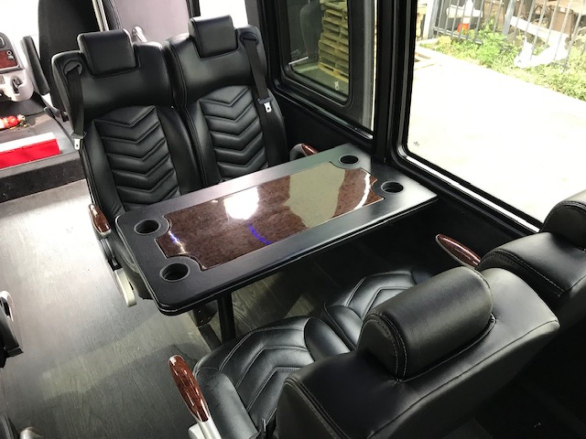 Executive Shuttle for Sale in Riverside, CA - Photo 17