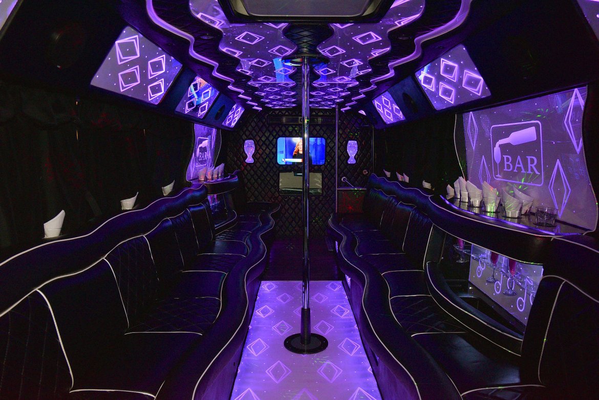 Limo Bus for Sale in Fontana, CA - Photo 12