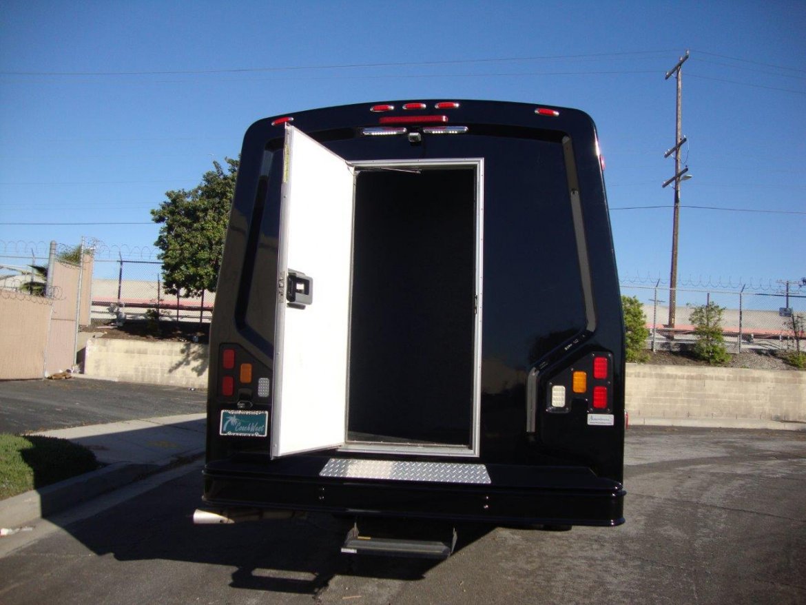 Shuttle Bus for Sale in Carson, CA - Photo 8