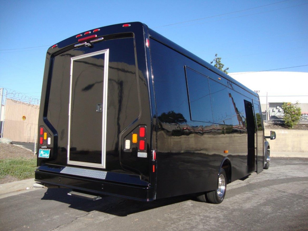 Shuttle Bus for Sale in Carson, CA - Photo 9