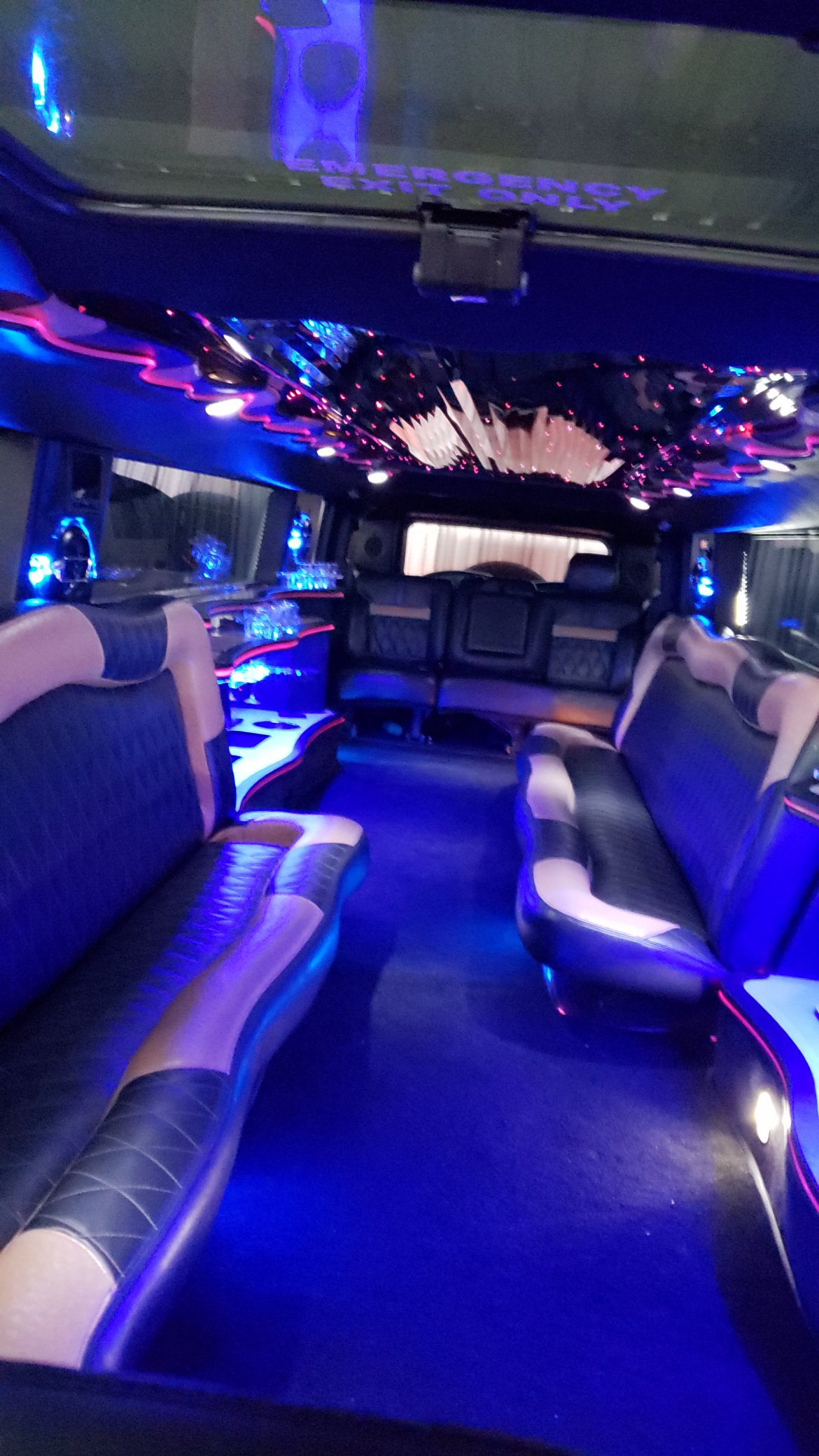 SUV Stretch for Sale in Cypress, TX - Photo 13