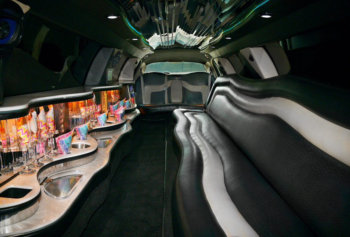 Limousine for Sale in Fontana, CA - Photo 12