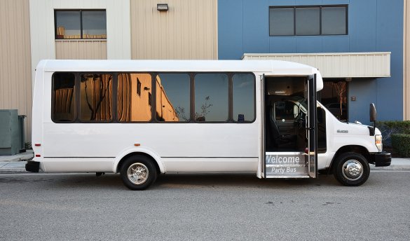 2011 Ford E-450 Limo Bus for Sale in Fontana, CA - Main Photo