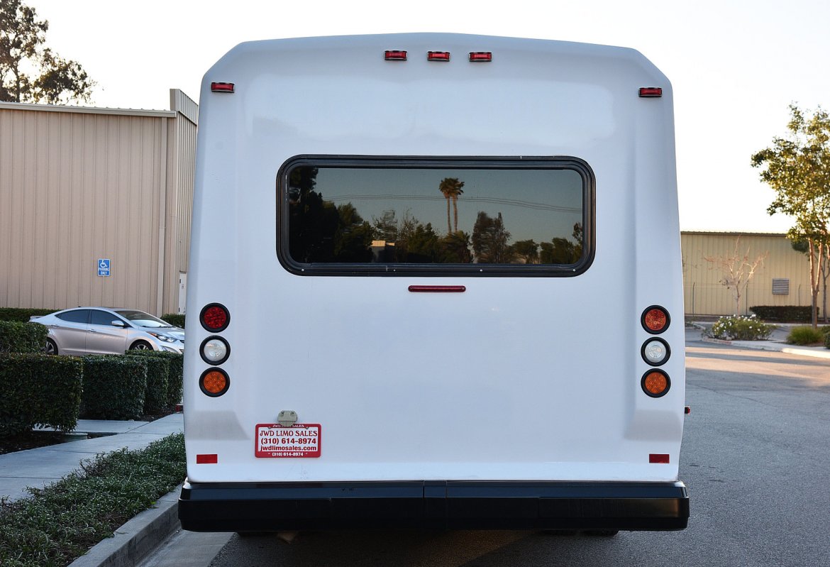 Limo Bus for Sale in Fontana, CA - Photo 5