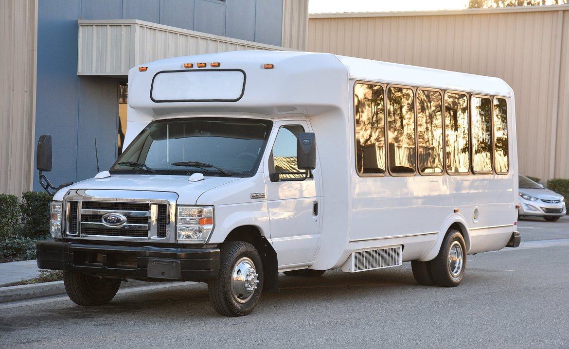 Limo Bus for Sale in Fontana, CA - Photo 6