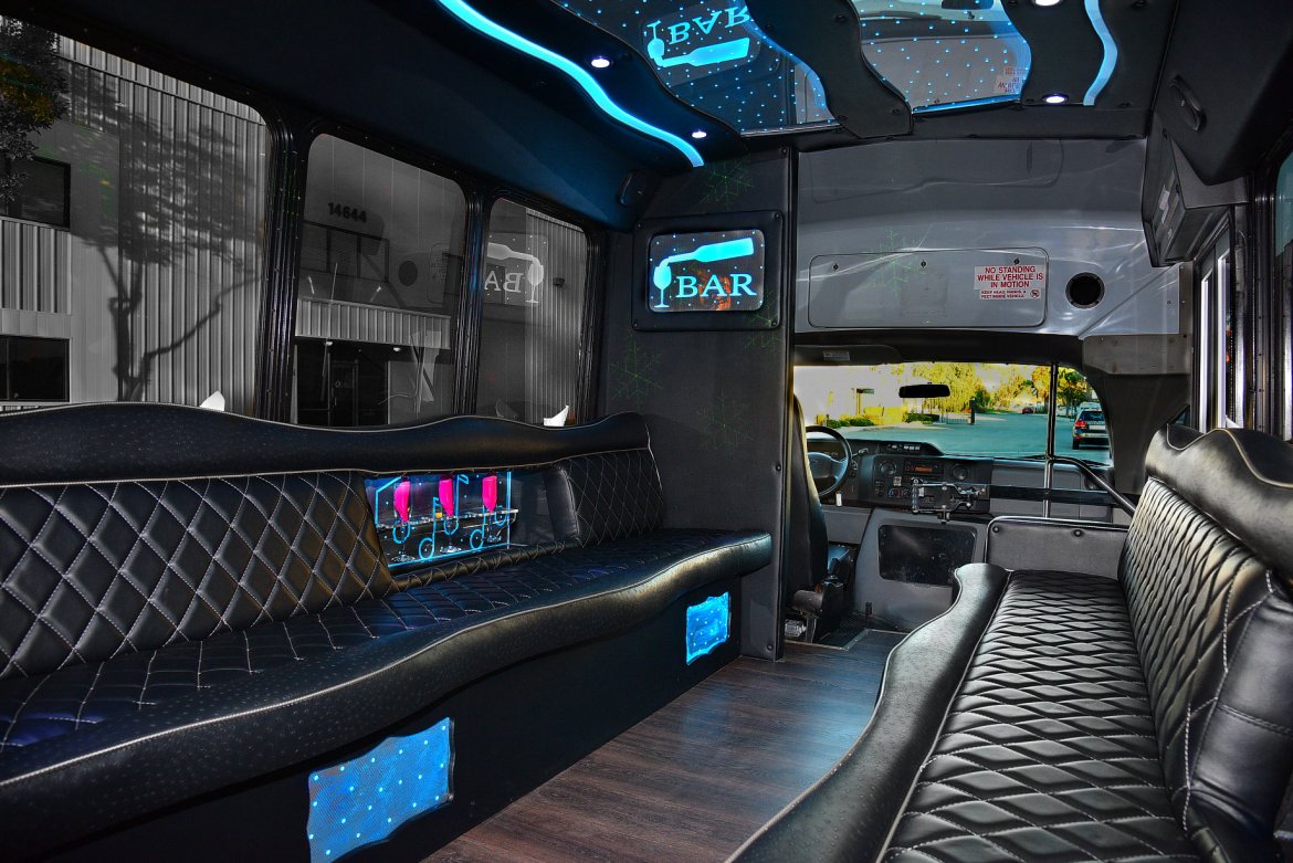 Limo Bus for Sale in Fontana, CA - Photo 11