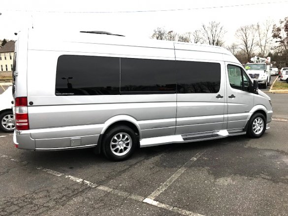 2018 Mercedes-Benz Sprinter 2500 Sprinter for Sale in Oaklyn, NJ - Photo 3