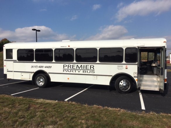 2001 International Amtran Limo Bus for Sale in Waterloo, IL - Main Photo