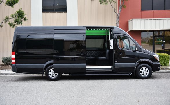 2014 Mercedes-Benz Sprinter 2500 Sprinter for Sale in fontana, CA - Main Photo